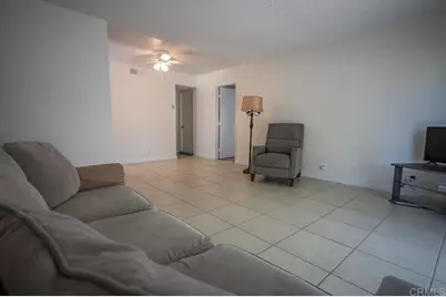 355 Calle Mariposa, Oceanside, CA 92057 - Photo 5