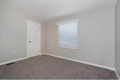 18374 Oleander Avenue, Lake Elsinore, CA 92532 - Photo 11