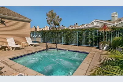 7415 Linden, Carlsbad, CA 92011 - Photo 47