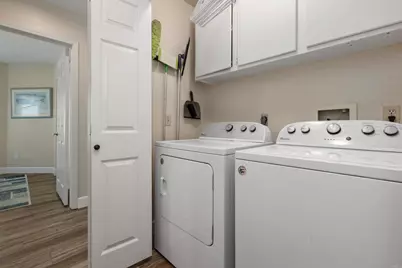 8909 Circle R View Lane, Escondido, CA 92026 - Photo 19
