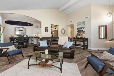 8909 Circle R View Lane, Escondido, CA 92026 - Photo 7