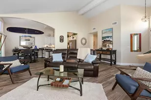 8909 Circle R View Ln, Escondido, CA 92026 - Photo 7