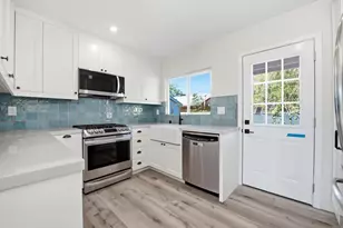 530 S Kalmia St, Escondido, CA 92025 - Photo 7