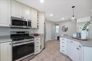 1965 Comanche St, Oceanside, CA 92056 - Photo 17