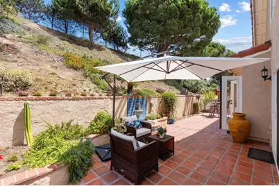 1638 Landquist Drive, Encinitas, CA 92024 - Photo 37