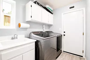 421 Lexington Cir, Oceanside, CA 92057 - Photo 41