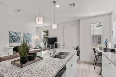 4136 Sitio Flor, Oceanside, CA 92057 - Photo 7
