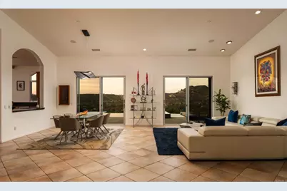 30330 Via Maria Elena, Bonsall, CA 92003 - Photo 9
