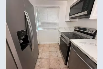 475 N Midway Drive, Escondido, CA 92027 - Photo 5