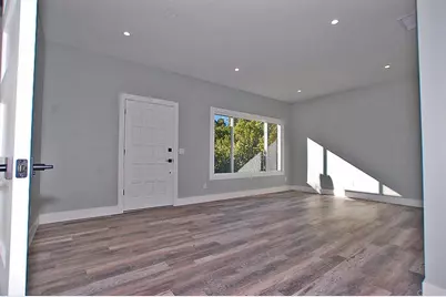 880 Stevens Avenue, Solana Beach, CA 92075 - Photo 7