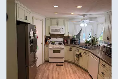 1626 Wisteria Glen, Escondido, CA 92026 - Photo 7