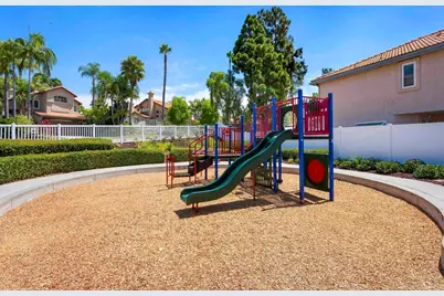 1721 Corte Viejo, Oceanside, CA 92056 - Photo 33