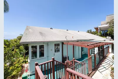 5825 Folsom Dr, La Jolla, CA 92037 - Photo 37