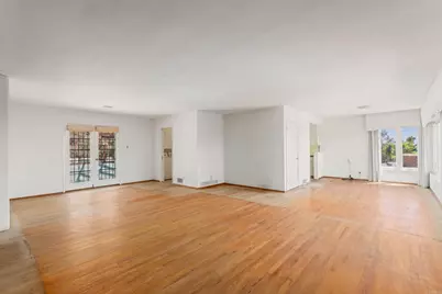 5825 Folsom Dr, La Jolla, CA 92037 - Photo 15