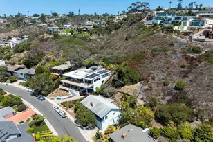 5825 Folsom Dr, La Jolla, CA 92037 - Photo 43