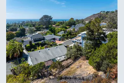 5825 Folsom Dr, La Jolla, CA 92037 - Photo 45