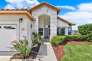 4964 Skyhawk Way, Oceanside, CA 92056 - Photo 5