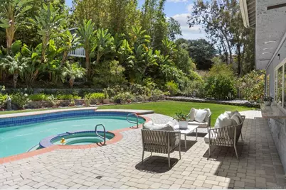 5545 Coral Reef Avenue, La Jolla, CA 92037 - Photo 23
