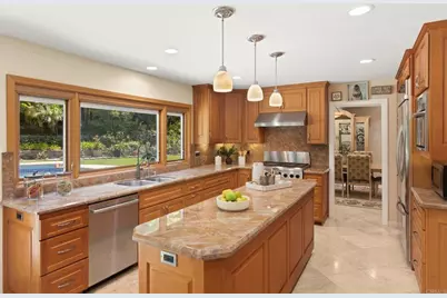 5545 Coral Reef Avenue, La Jolla, CA 92037 - Photo 13