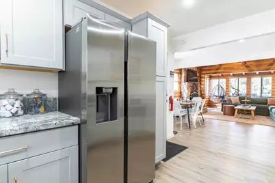 131 E Aeroplane Boulevard, Big Bear City, CA 92314 - Photo 15