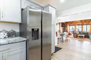 131 E Aeroplane Blvd, Big Bear City, CA 92314 - Photo 15