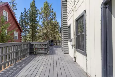 131 E Aeroplane Boulevard, Big Bear City, CA 92314 - Photo 33