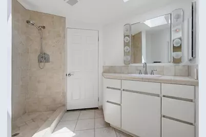 1660 62 Neptune Avenue, Encinitas, CA 92024 - Photo 17