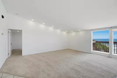 1660 62 Neptune Avenue, Encinitas, CA 92024 - Photo 9