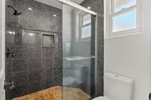 10661 Bernabe Dr, San Diego, CA 92129 - Photo 37