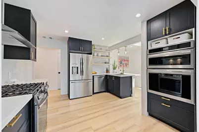 1319 Knowles Avenue, Carlsbad, CA 92008 - Photo 9