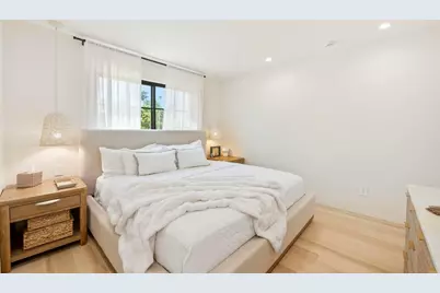 1319 Knowles Avenue, Carlsbad, CA 92008 - Photo 15