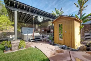 1061 Via Carina, Vista, CA 92081 - Photo 31