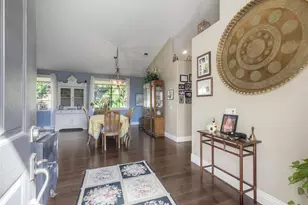 1061 Via Carina, Vista, CA 92081 - Photo 5
