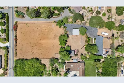 2020 Winterwarm Drive, Fallbrook, CA 92028 - Photo 3