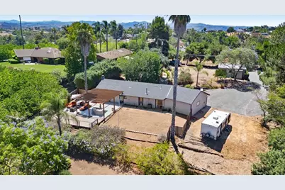 2020 Winterwarm Drive, Fallbrook, CA 92028 - Photo 7