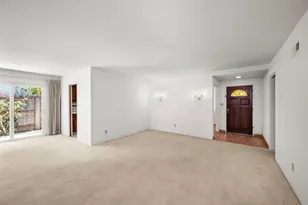 3048 Renault St, San Diego, CA 92122 - Photo 5