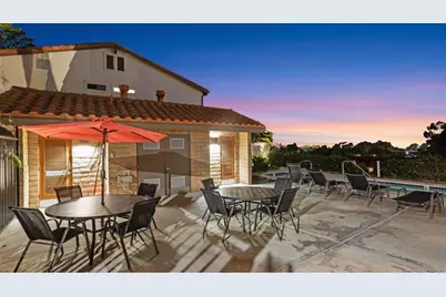 6854 Maple Leaf Dr, Carlsbad, CA 92011 - Photo 5