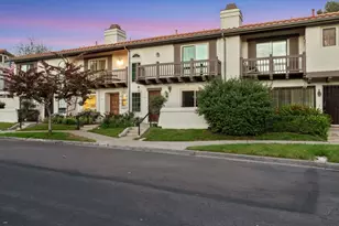 6854 Maple Leaf Dr, Carlsbad, CA 92011 - Photo 45