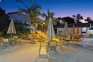 6854 Maple Leaf Dr, Carlsbad, CA 92011 - Photo 35