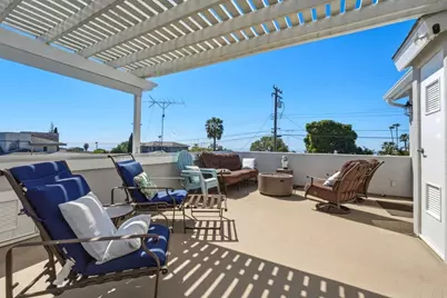 1839 Freda Lane, Cardiff by the Sea, CA 92007 - Photo 31