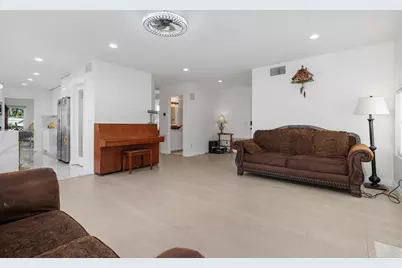 18353 Camberwell Lane, San Diego, CA 92128 - Photo 13