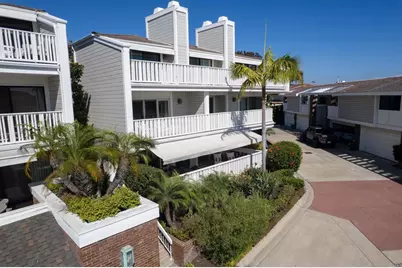 1022 Bayside #510, Newport Beach, CA 92660 - Photo 3
