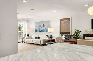 1022 Bayside, Newport Beach, CA 92660 - Photo 11