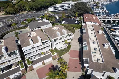 1022 Bayside #510, Newport Beach, CA 92660 - Photo 37