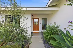 1801 Ratcliff Rd, Carlsbad, CA 92008 - Photo 3