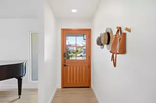 1801 Ratcliff Rd, Carlsbad, CA 92008 - Photo 5