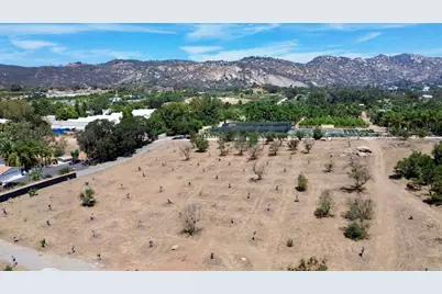  Canyon Heights Road, Fallbrook, CA 92028 - Photo 13