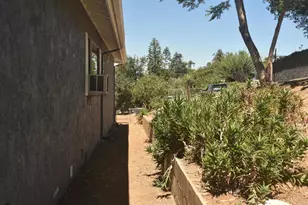 604 Porter St, Fallbrook, CA 92028 - Photo 19