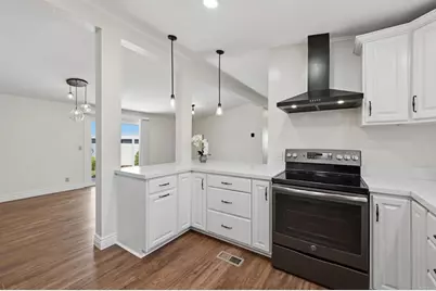 623 Via Santa Cruz, Vista, CA 92081 - Photo 13