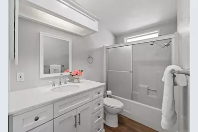 623 Via Santa Cruz, Vista, CA 92081 - Photo 25
